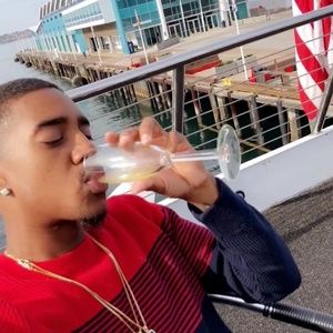 Meet your Posher, Alex